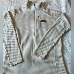 Patagonia R1 Pullover Women’s Off-white Size Large